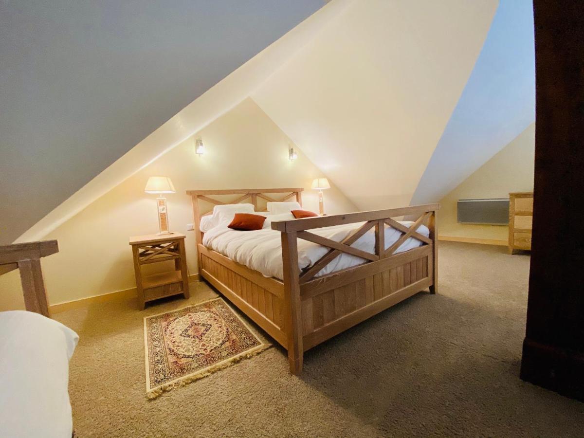 L'Antilope Hotell Nancay Eksteriør bilde