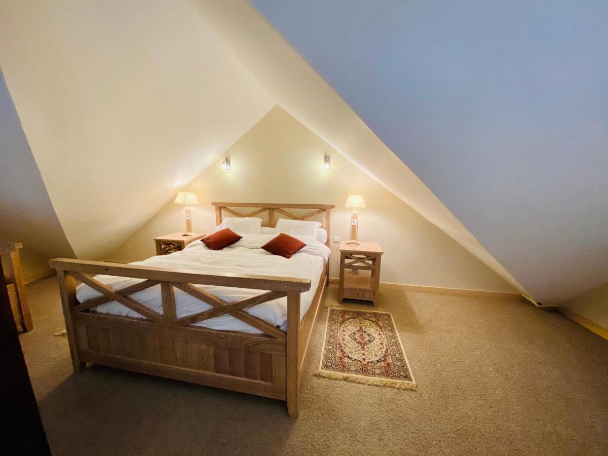 L'Antilope Hotell Nancay Eksteriør bilde